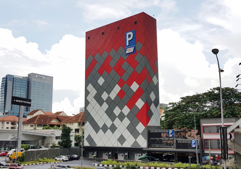 Free roadside parking in KL from July 2-Aug 31, tweets Annuar Musa